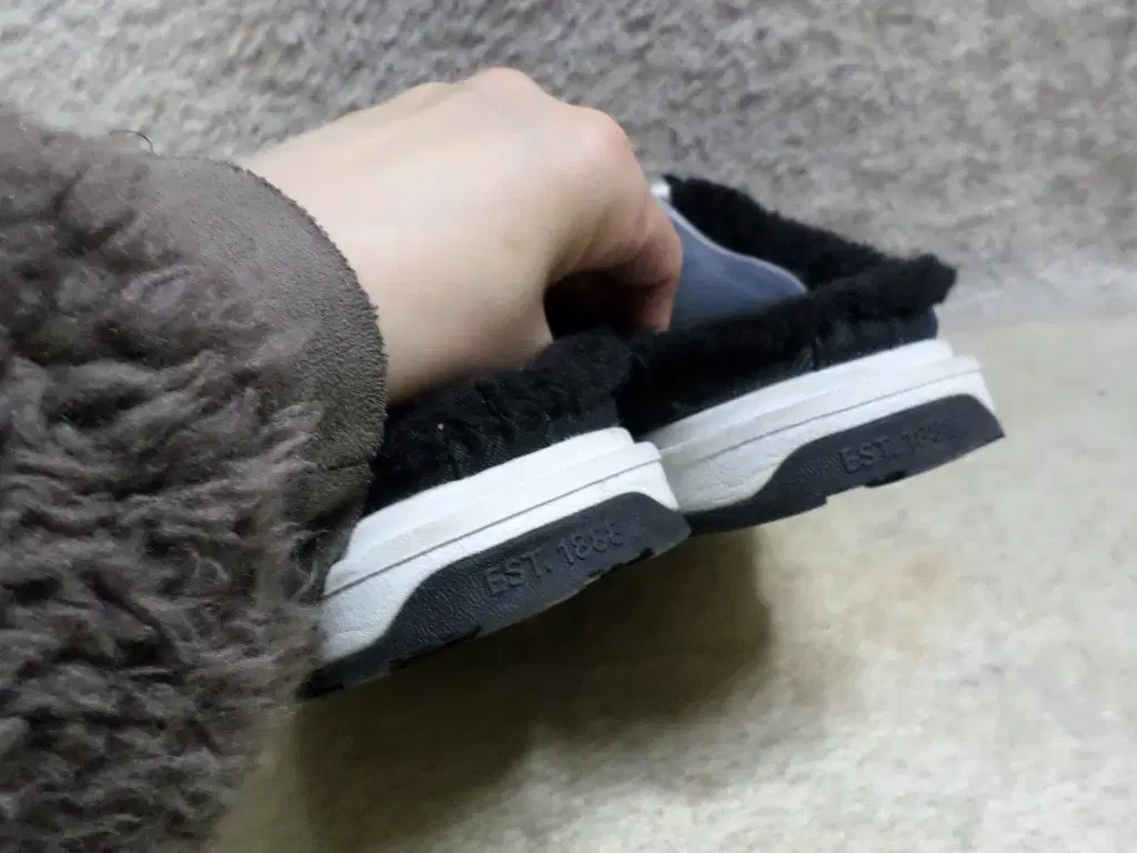 thumbnail-4